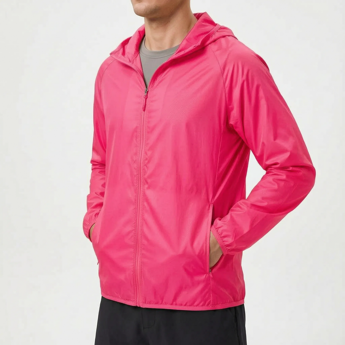 Leichte Windjacke mit Kapuze