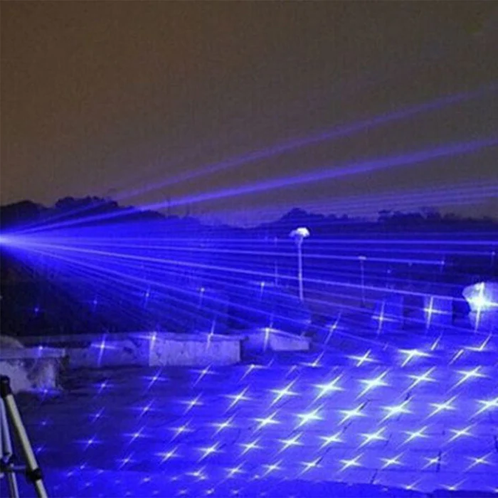 Leuchtstarke wasserdichte Laser-Taschenlampe für Outdoor und Survival