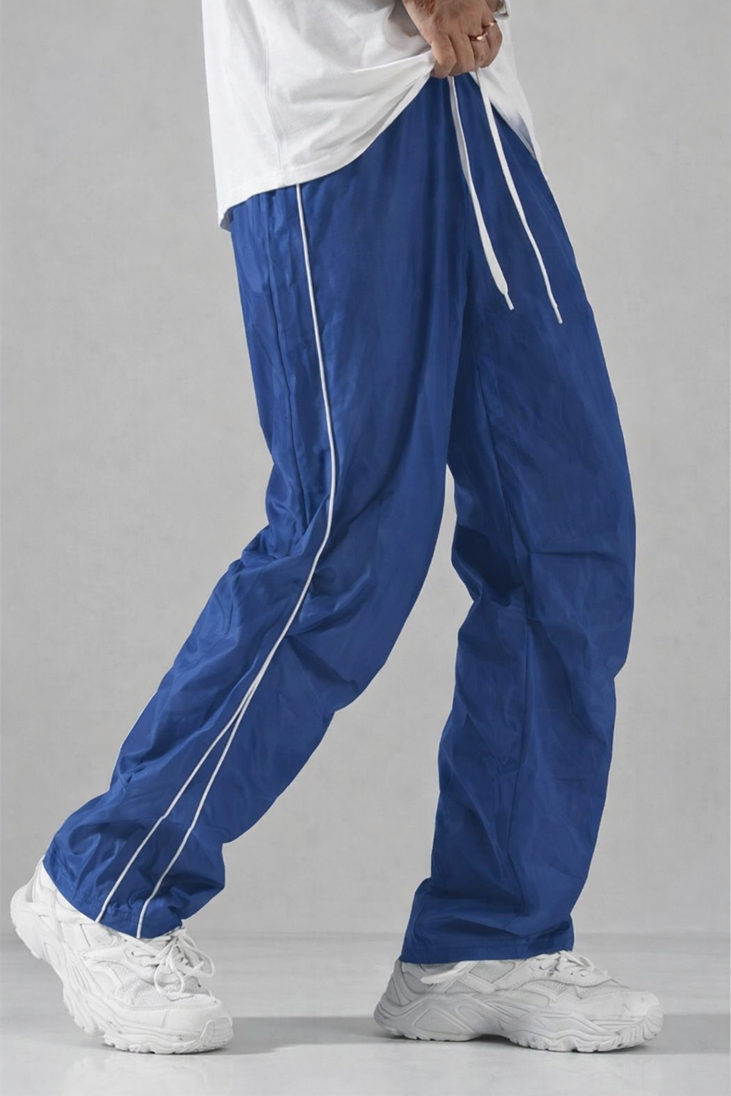 Locker geschnittene Herren-Trainerhose