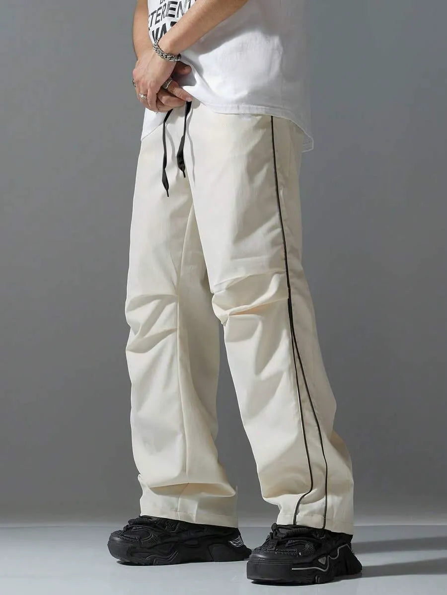 Locker geschnittene Herren-Trainerhose