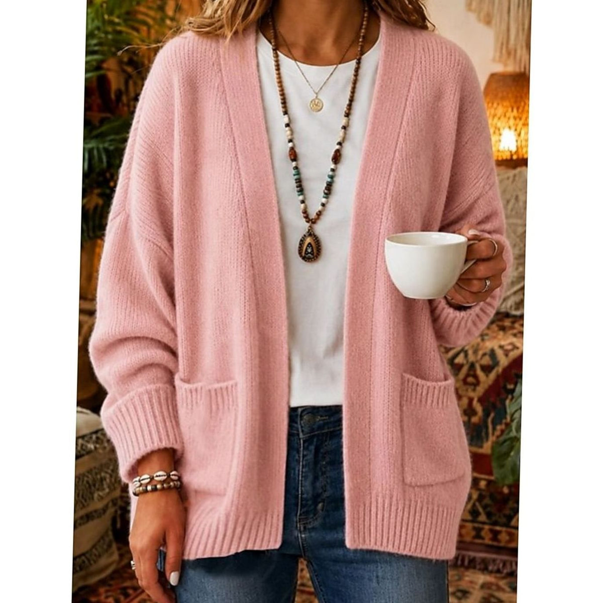 Lockere offene Damen-Strickjacke mit Taschen
