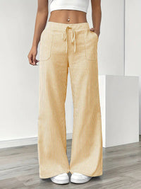 Gestreifte Damen-Hose mit hohem Bund und weitem Bein