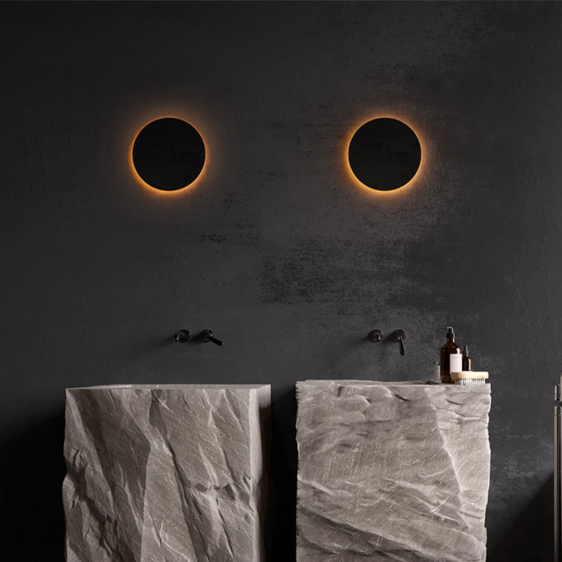 Minimalistische schwarze Metall LED-Wandleuchte für Garten und Flur