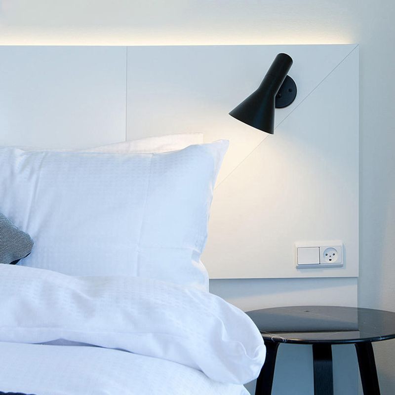 Minimalistische kegelförmige Wandleuchte fürs Wohnzimmer