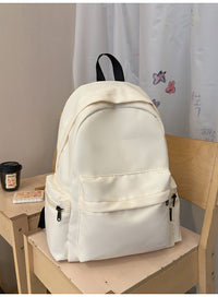 Minimalistischer, multifunktionaler Schulrucksack