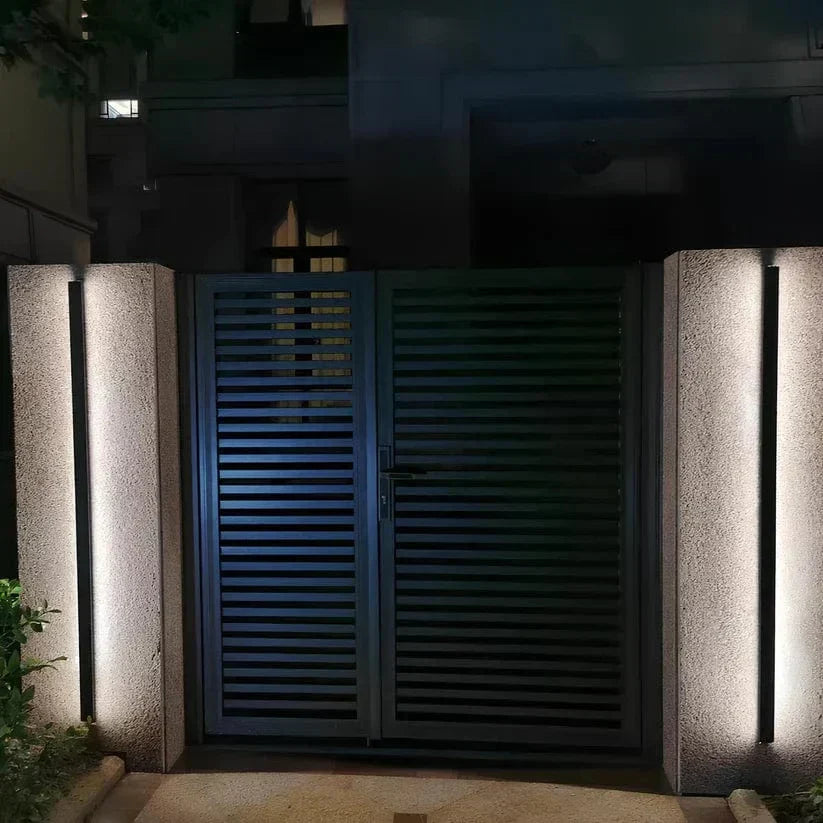 Moderne Outdoor-Hintergrundbeleuchtungs-Wandleuchte aus Aluminium