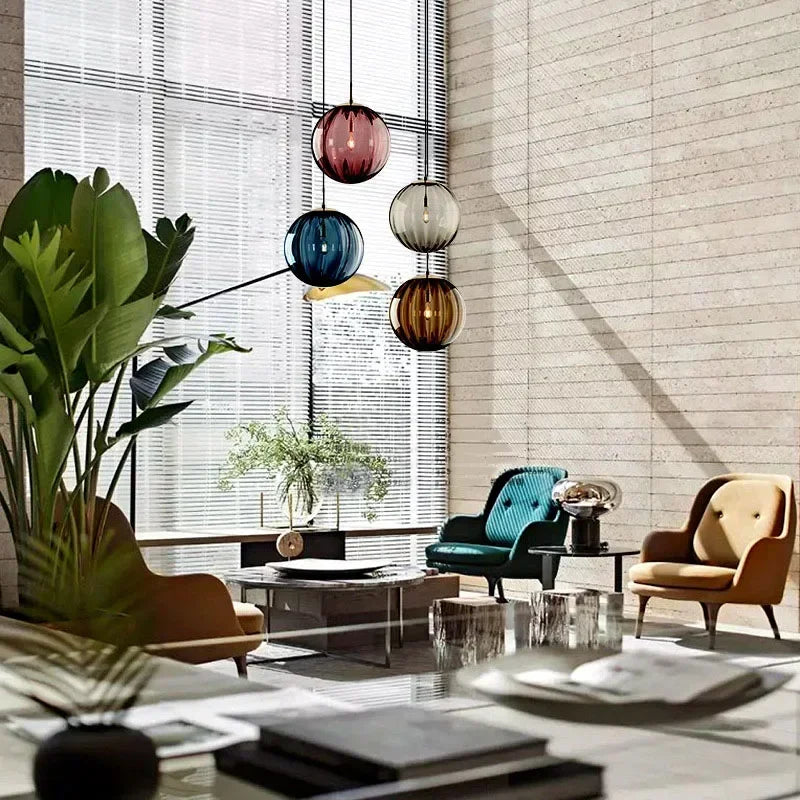 Moderne LED-Pendelleuchte