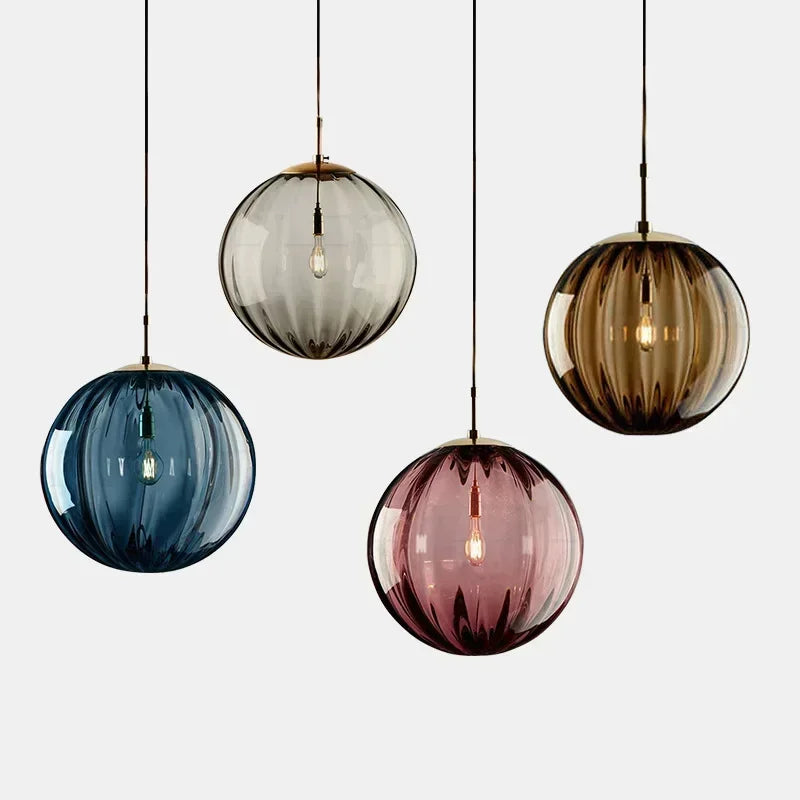 Moderne LED-Pendelleuchte