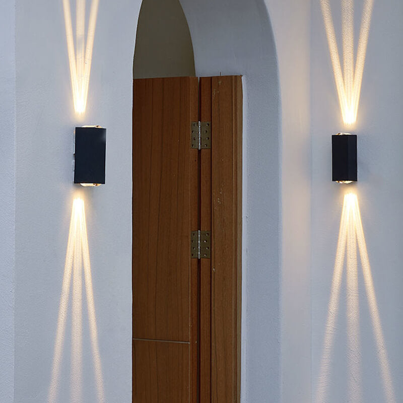 Moderne, rechteckige Aussenwandleuchte