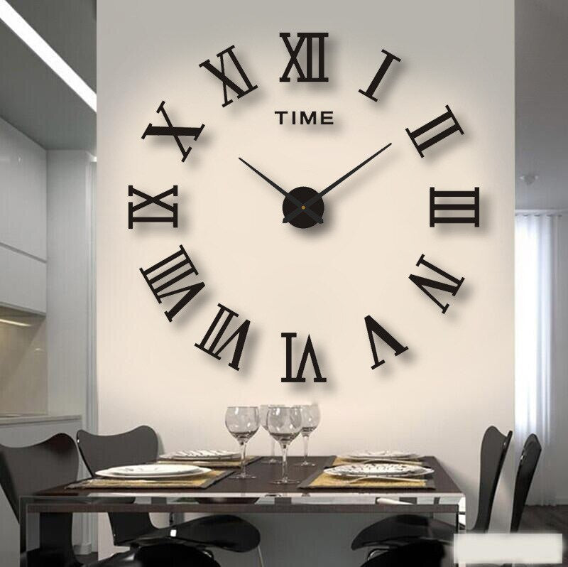 Moderne, übergrosse Wanduhr