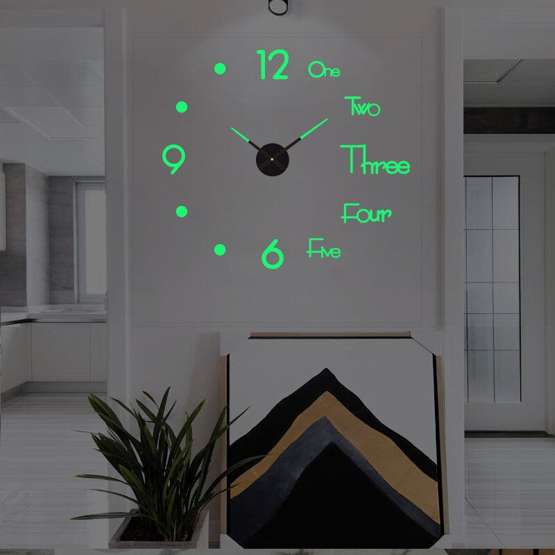 Moderne, übergrosse Wanduhr