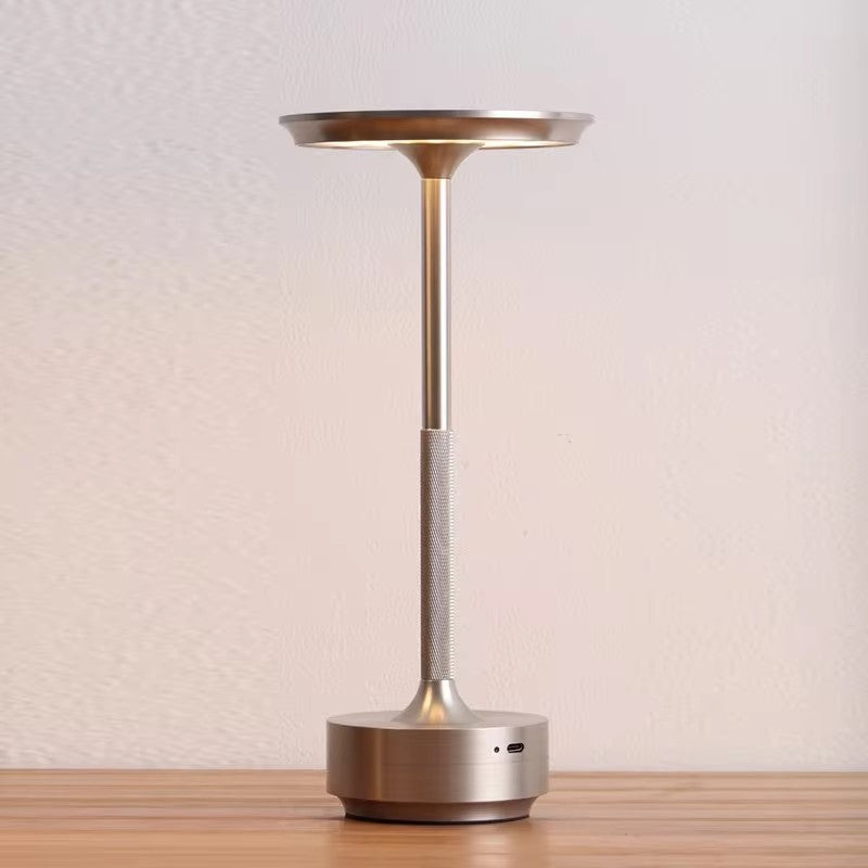 Moderne kabellose LED-Tischlampe mit Berührungssensor