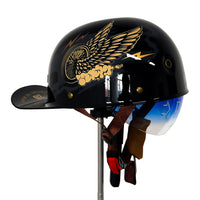 Motorradhelm im Baseballcap-Stil