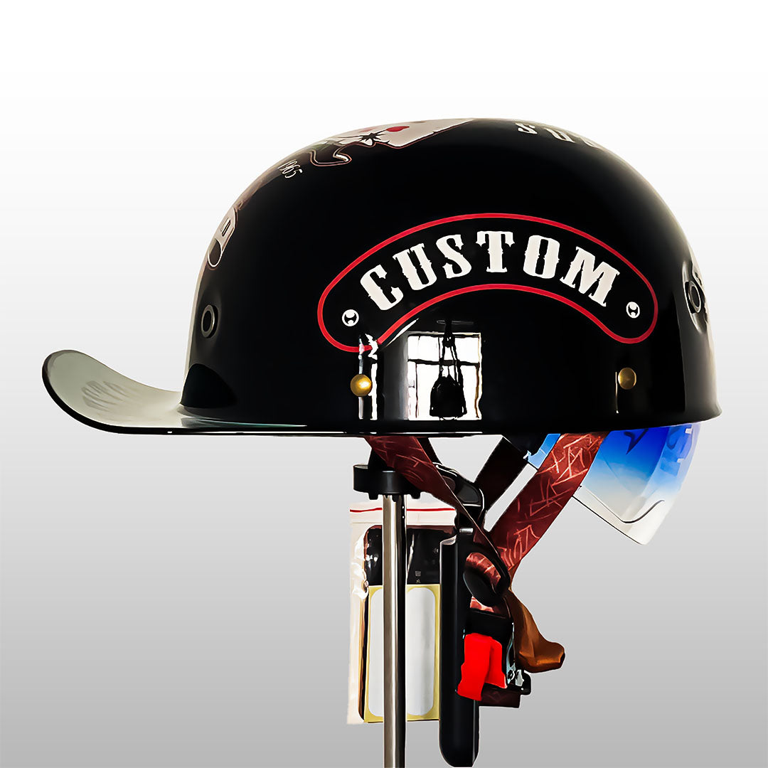Motorradhelm im Baseballcap-Stil