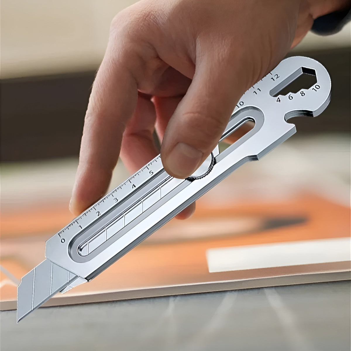 Multifunktionales, hochbelastbares Präzisions-Cuttermesser