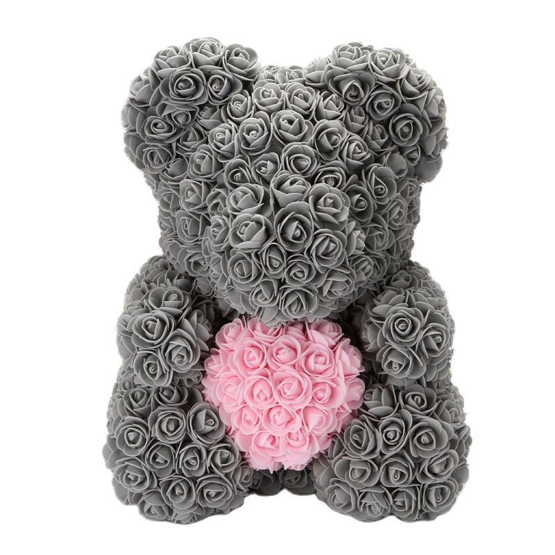 Teddybär aus Kunstrosen
