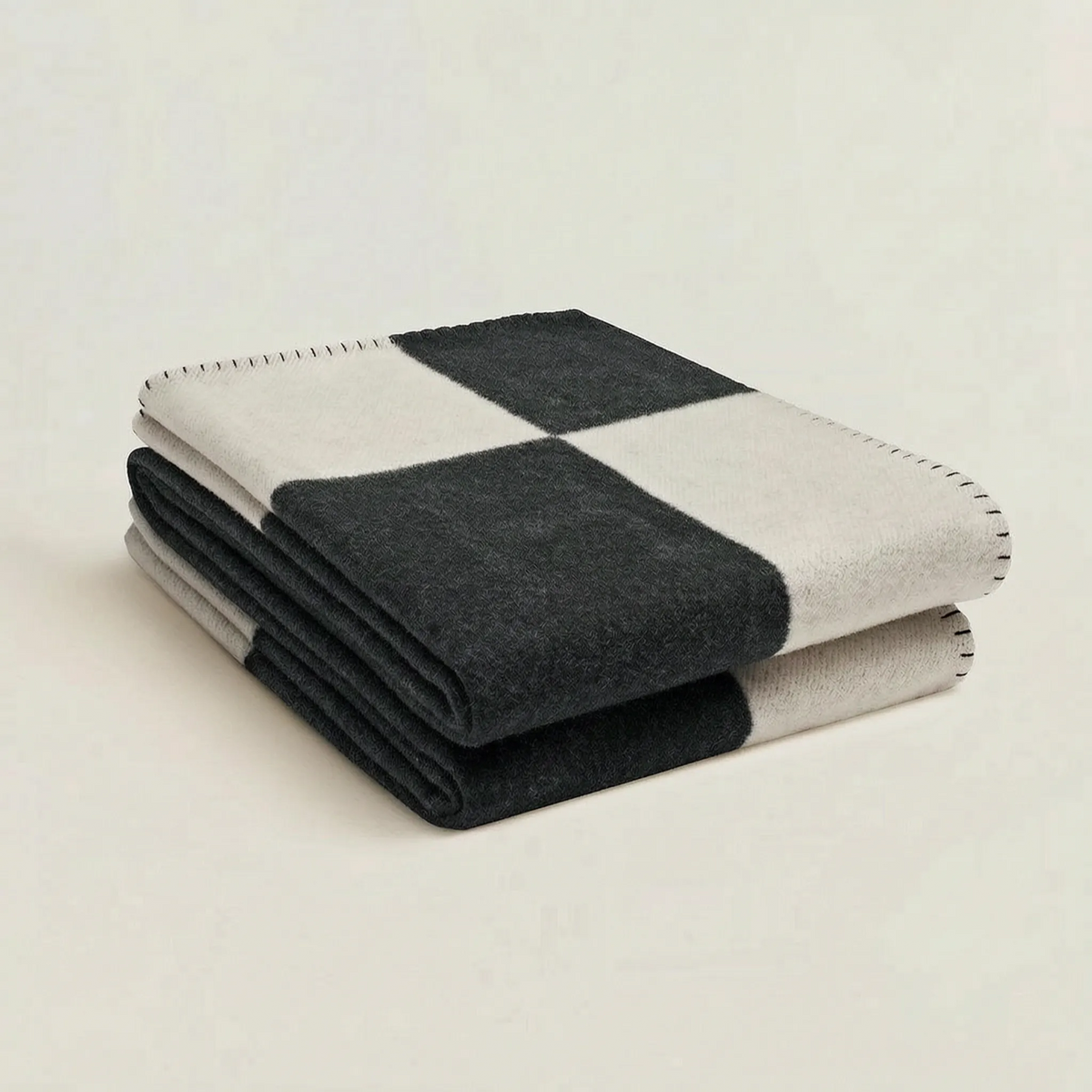 Grosse Decke mit geometrischem Muster