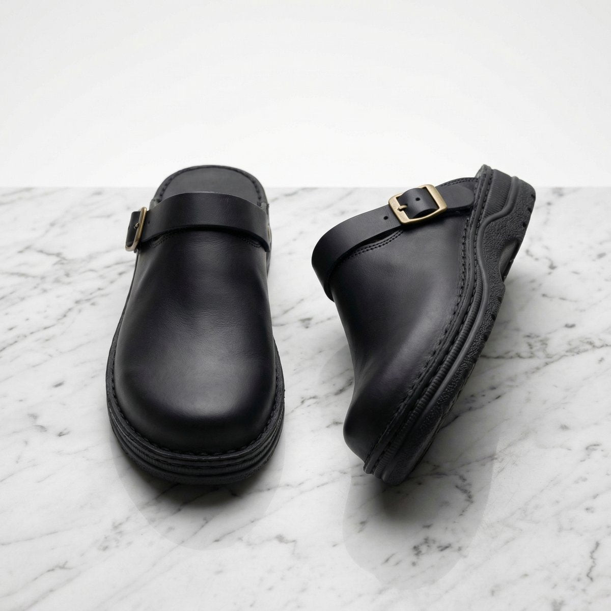 Damen-Slip-on-Premium-Lederclogs mit gepolsterter Sohle