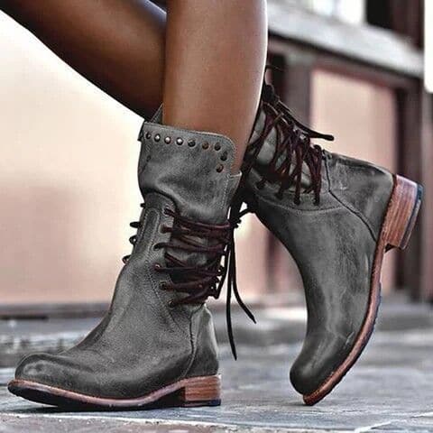 Damen-Schnürstiefel mit Nieten