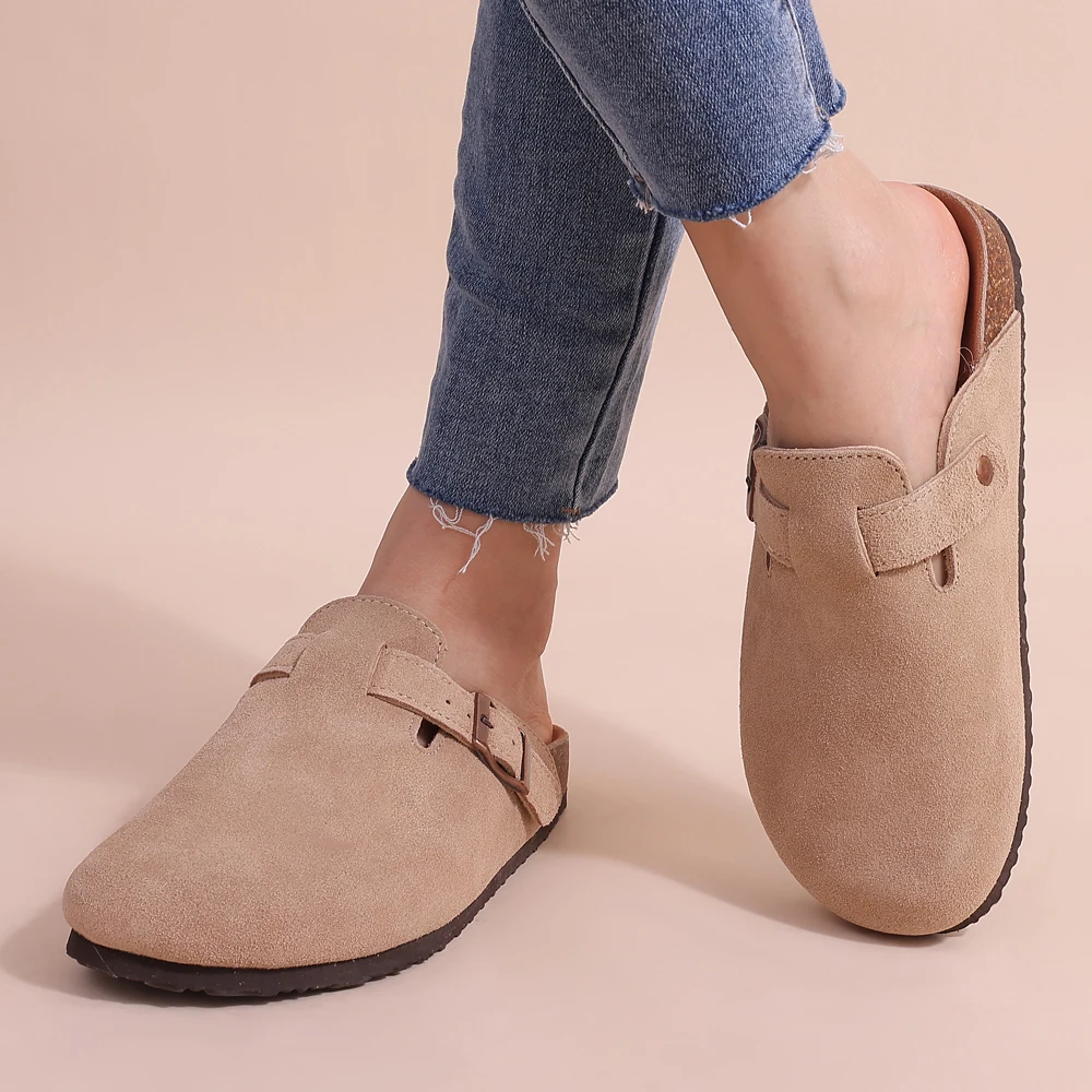 Damen-Clogs aus Spaltleder mit verstellbarer Schnalle