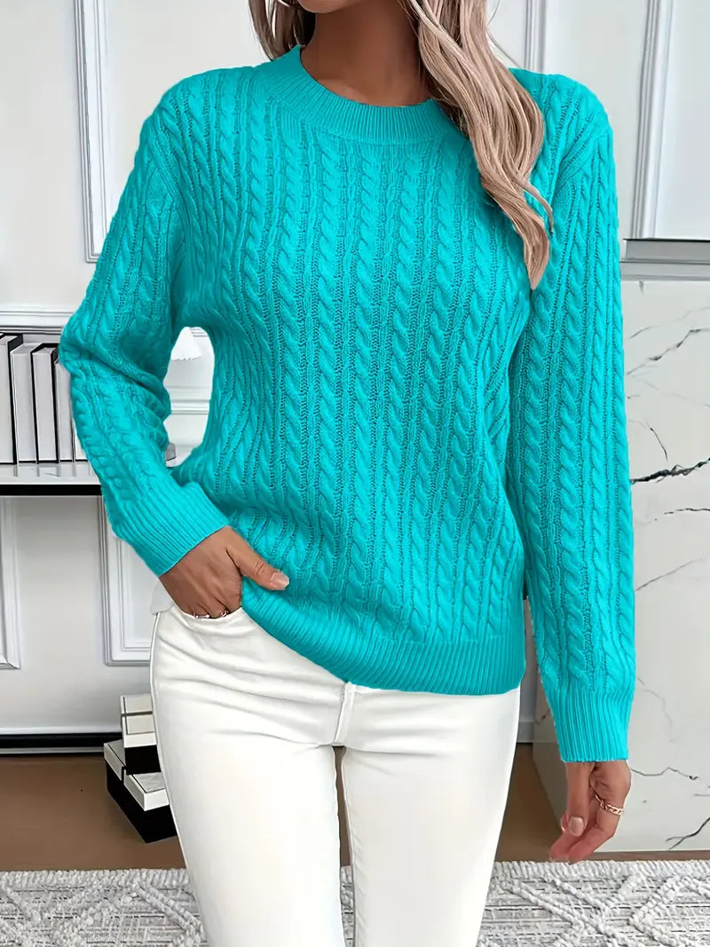 Langärmliger Damenpullover mit Zopfmuster