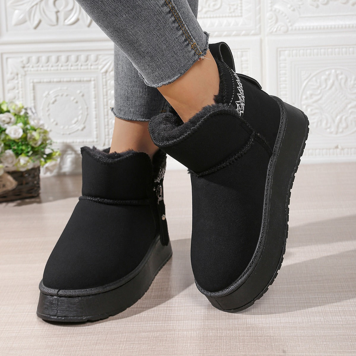 Damen-Schneestiefel - Wasserabweisend - Mit warmem Futter - Dicke Sohle - Mit Reissverschluss - Knöchelhoch