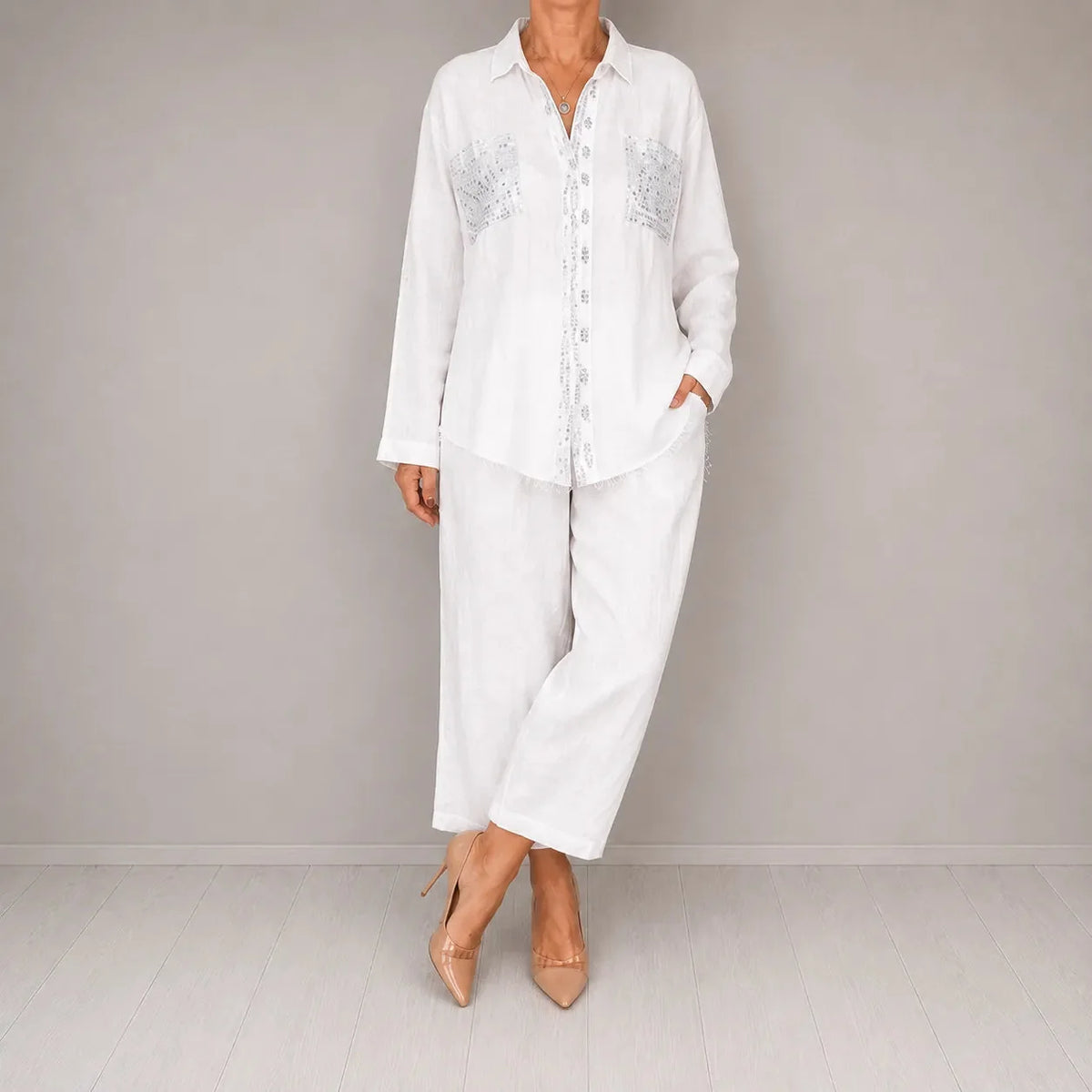 Damen-Zweiteiler mit Paillettentasche, Hose mit weitem Bein und Hemd