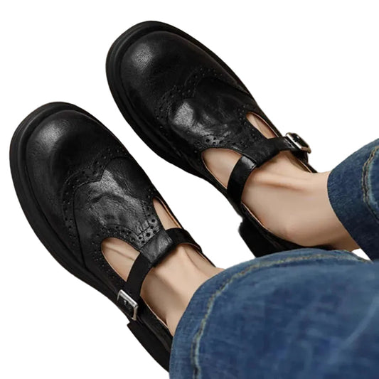 Klassischer Damen T-Steg-Schuh mit Retro-Charme