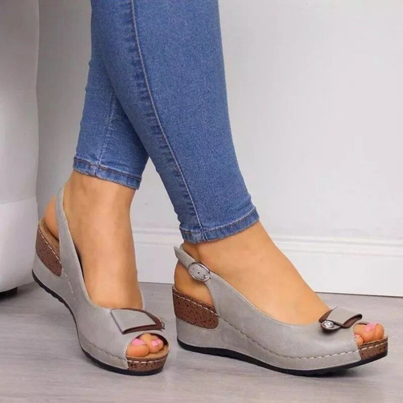 Orthopädische Damen-Bequemsandalen mit gepolsterter Sohle