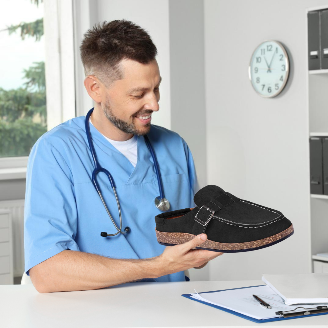 Orthopädische Damen-Pantoletten | Komfort und Unterstützung