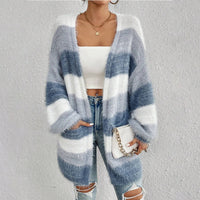 Gestreifte Damen-Oversized-Strickjacke