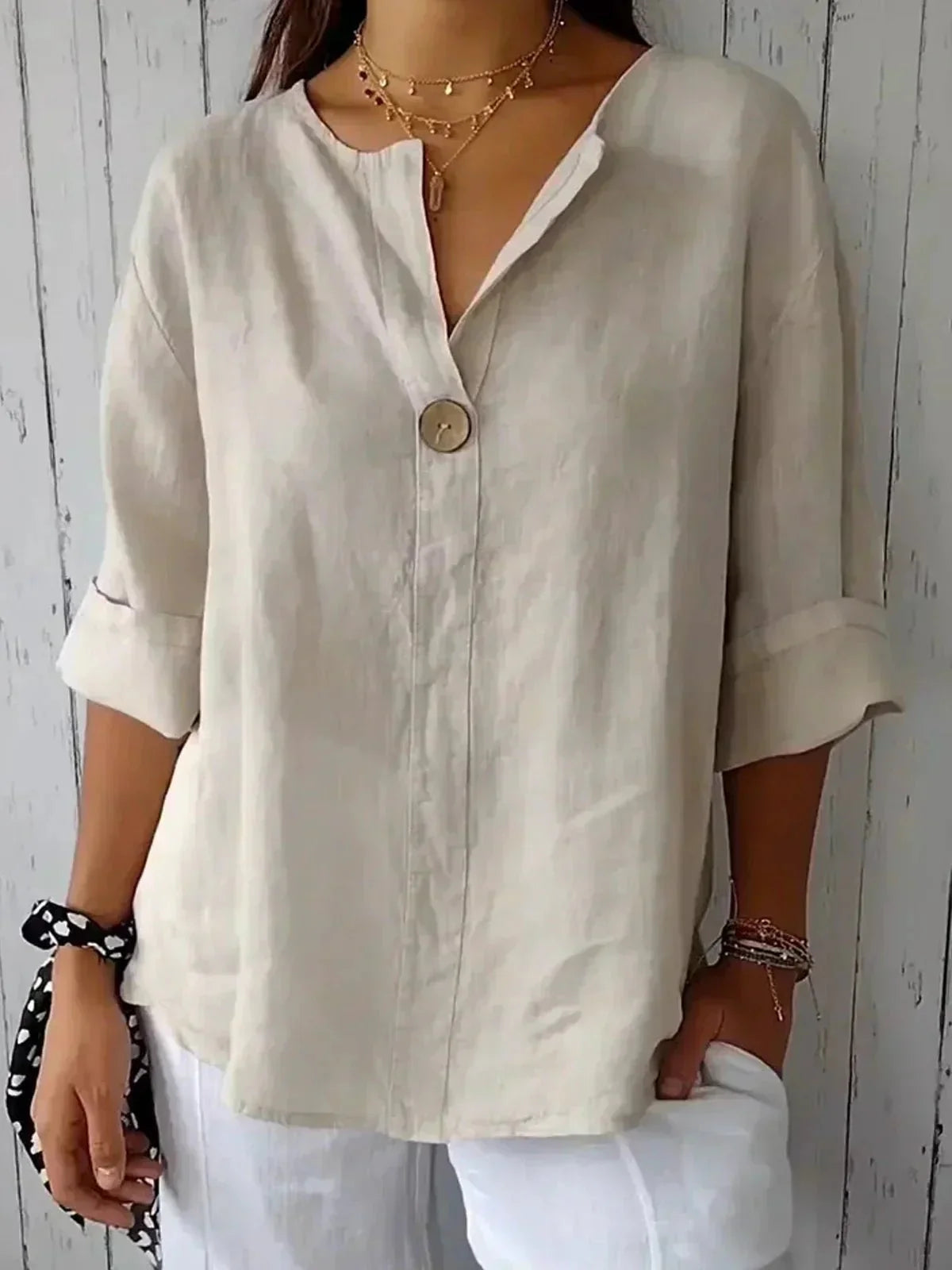 Oversized Damenbluse mit Knöpfen