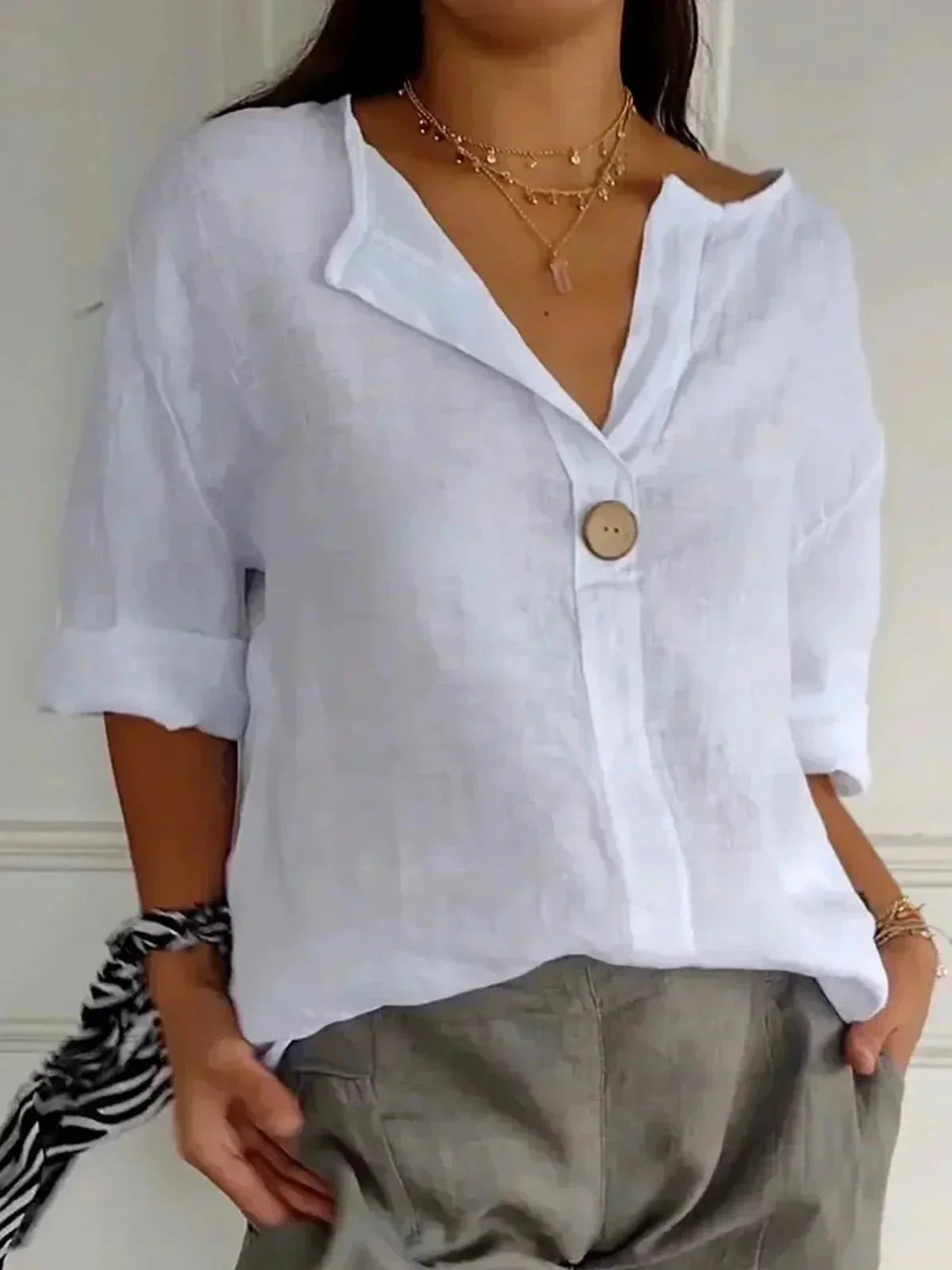 Oversized Damenbluse mit Knöpfen