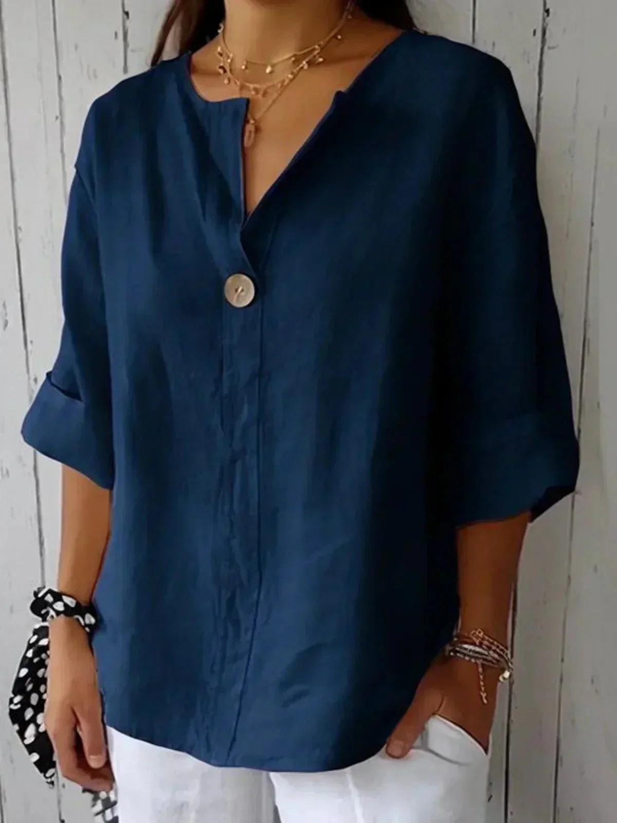 Oversized Damenbluse mit Knöpfen