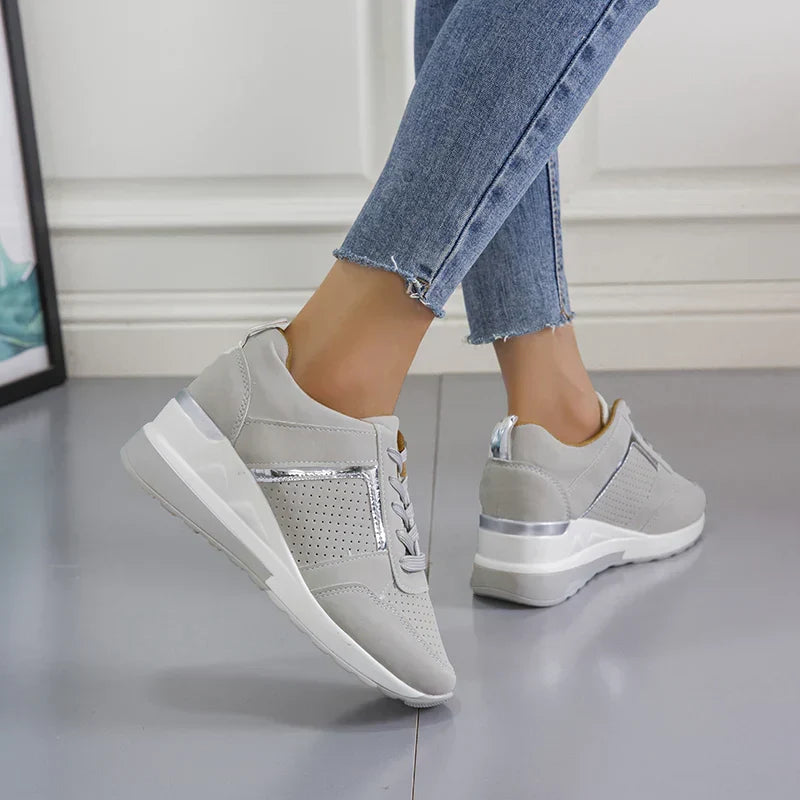Damen-Keilabsatz-Sneaker mit Fussgewölbestütze