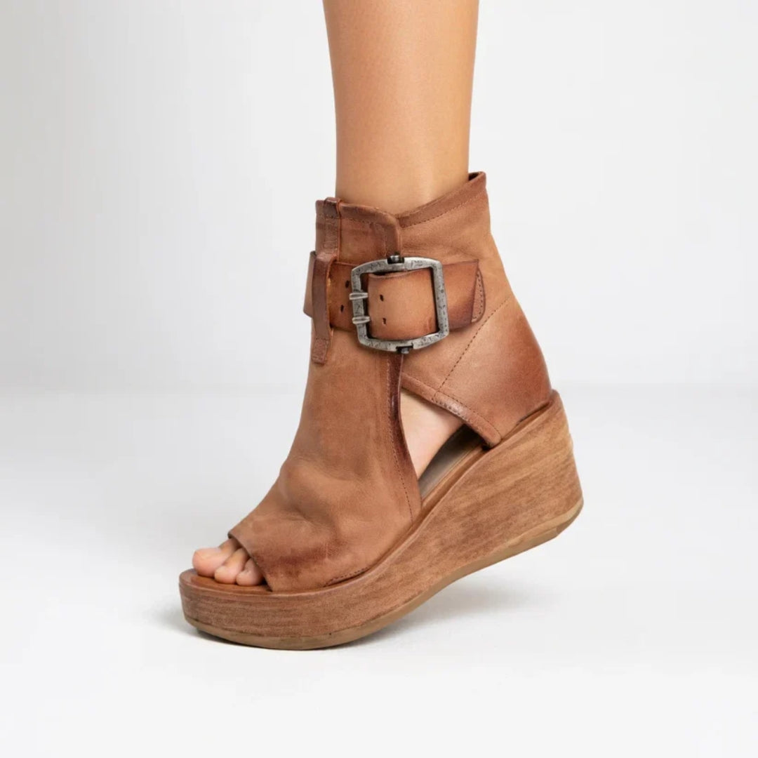 Offene Keilabsatz-Stiefeletten