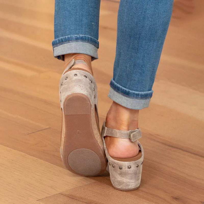 Orthopädische Damen-Keilsandalen mit offener Zehenpartie
