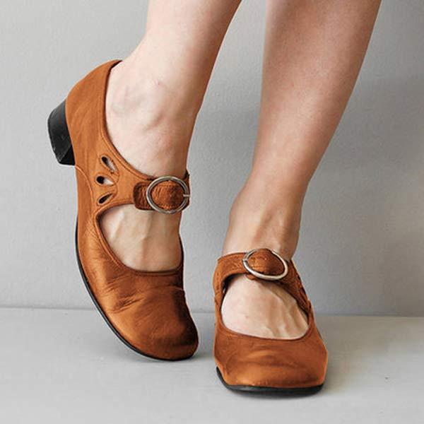 Orthopädische Ledersandalen mit Schnalle