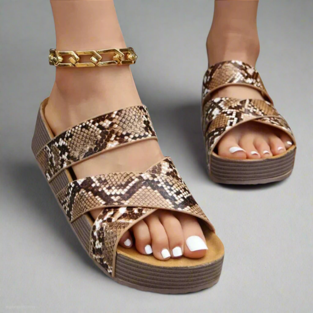 Orthopädische geflochtene Sandalen