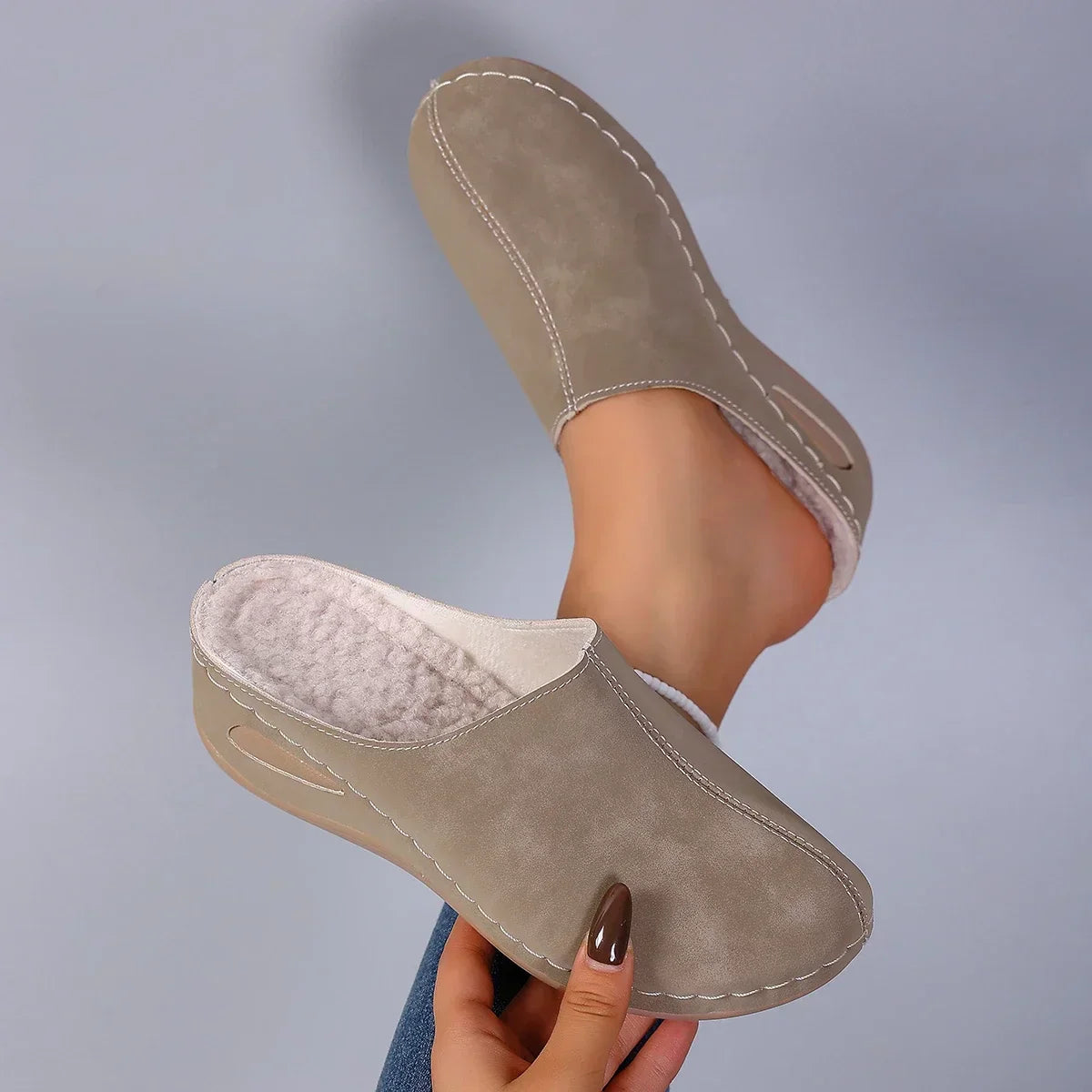 Orthopädische Damen-Clogs