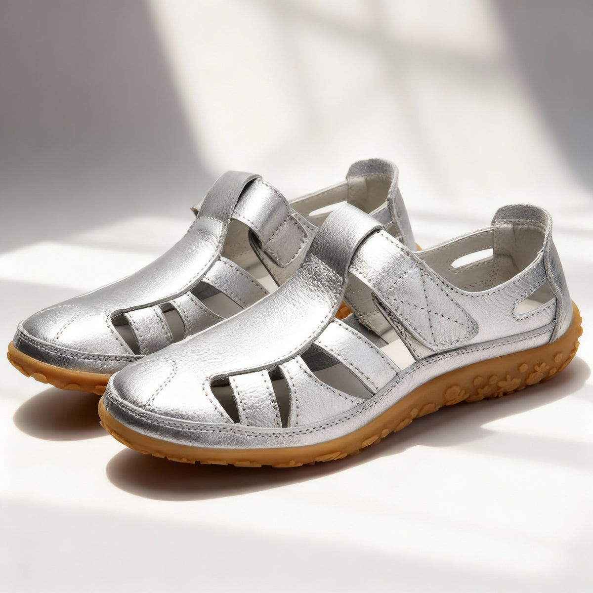 Orthopädische Retro-Sandalen | Rutschfest