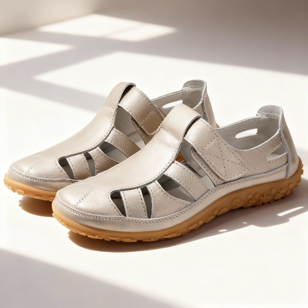 Orthopädische Retro-Sandalen | Rutschfest