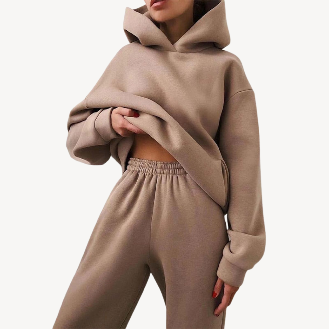 Oversized Kapuzenpullover und Jogginghose Set | Damenmode für Freizeit und Entspannung
