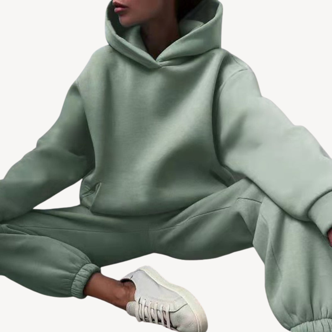 Oversized Kapuzenpullover und Jogginghose Set | Damenmode für Freizeit und Entspannung