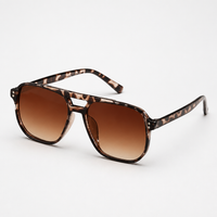 Oversized Statement-Sonnenbrille