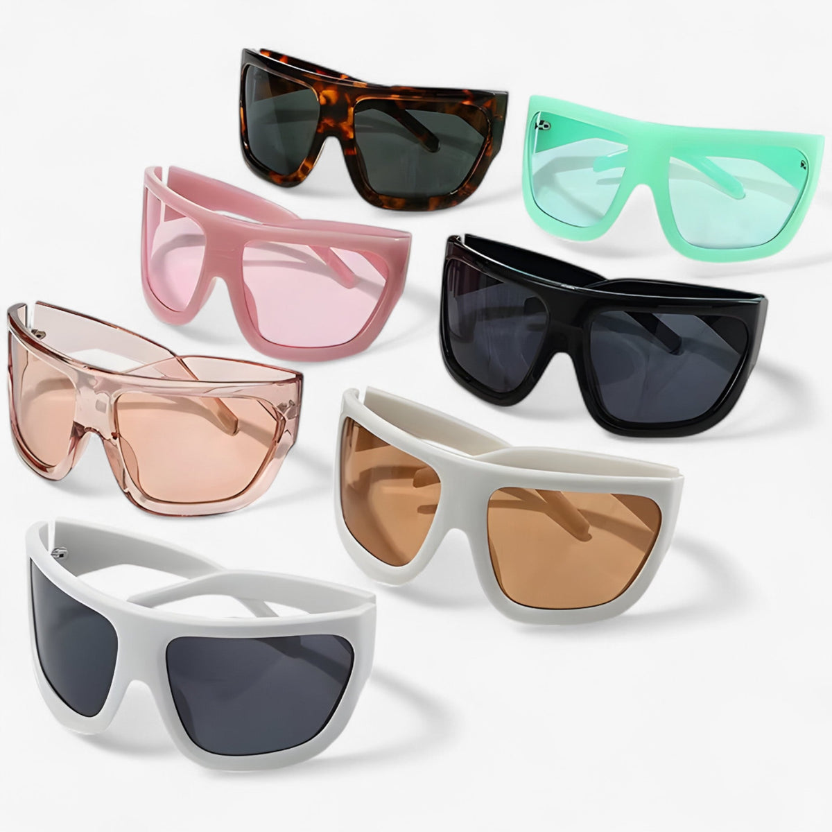 Oversized Steampunk-Sportsonnenbrille mit geschwungenem Design