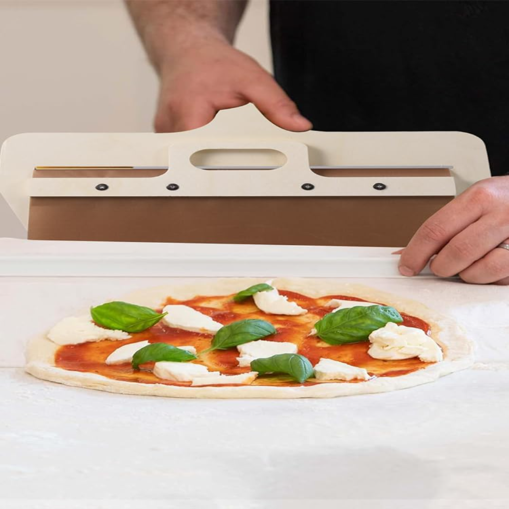 Pizzaschieber: Hochwertiger, Antihaftbeschichteter Gleitender Pizzaschieber Küchenhelfer