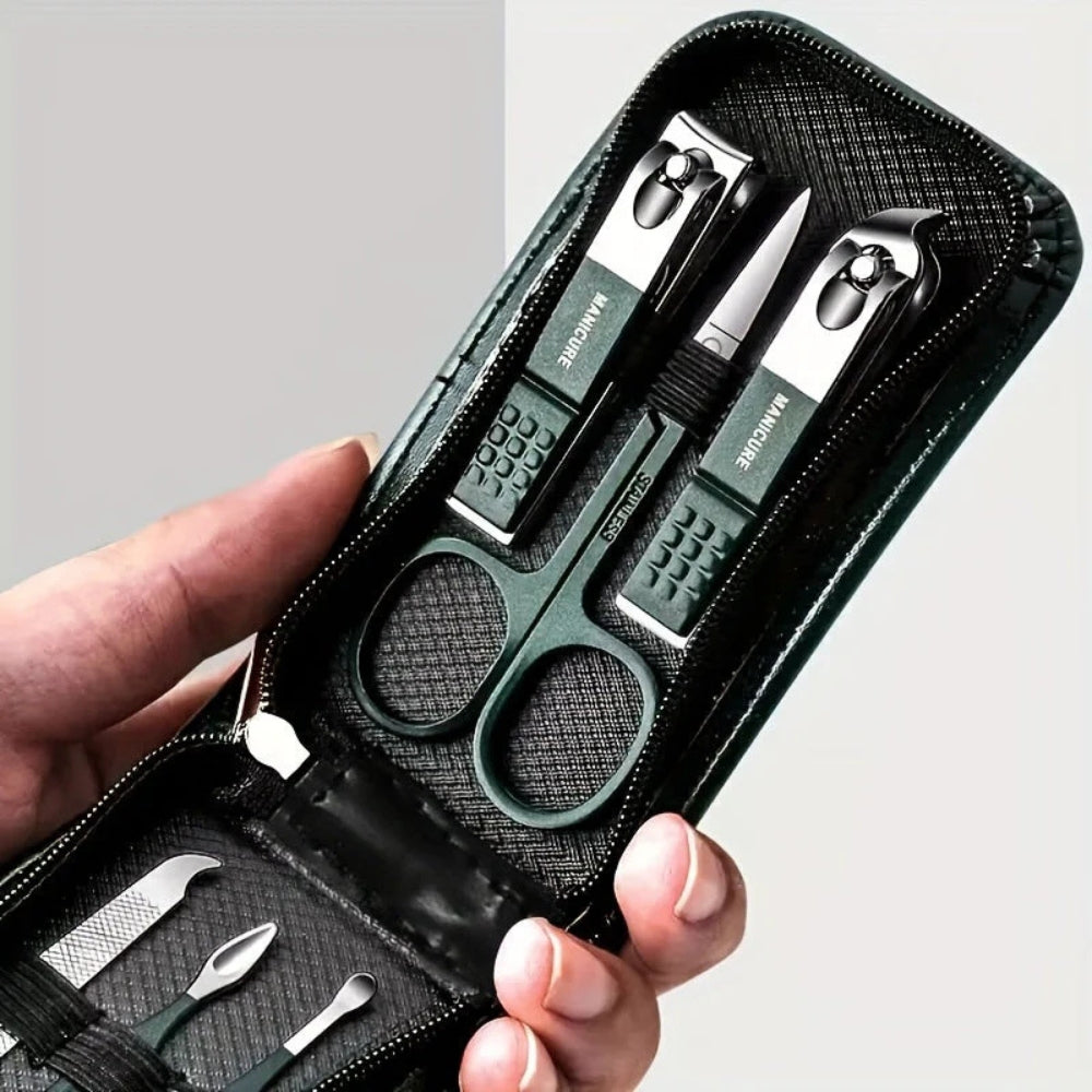 Professioneller Nagelknipser mit kompaktem Maniküre-Set
