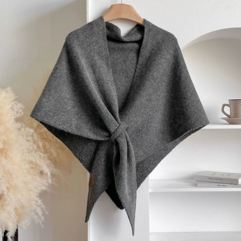 Weicher dreieckiger Poncho Schal Umhang