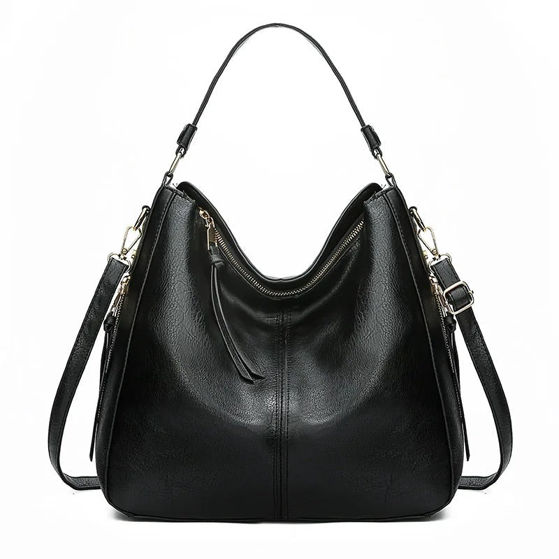 Weiche Schultertasche mit zeitloser Silhouette